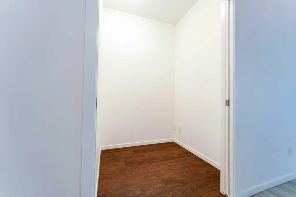 215 Legacy Boulevard SE Calgary AB T2X 0Y6