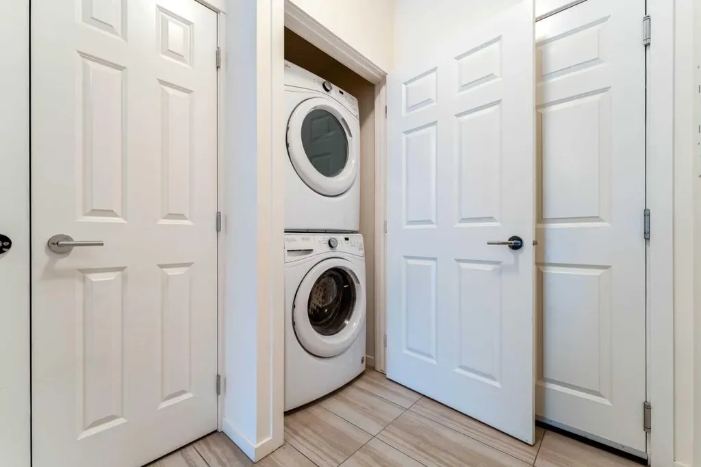 215 Legacy Boulevard SE Calgary AB T2X 0Y6