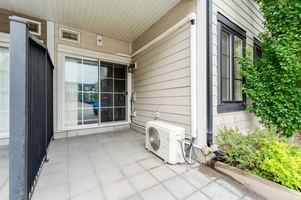 215 Legacy Boulevard SE Calgary AB T2X 0Y6