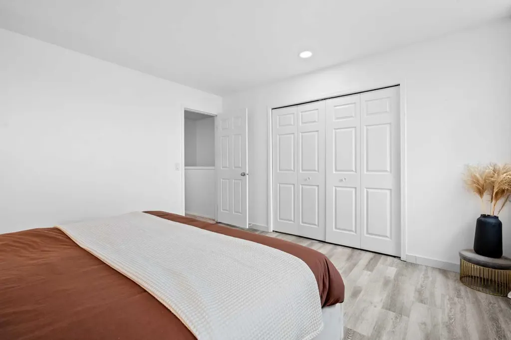 146 Erin Road SE Calgary AB T2B 3H4