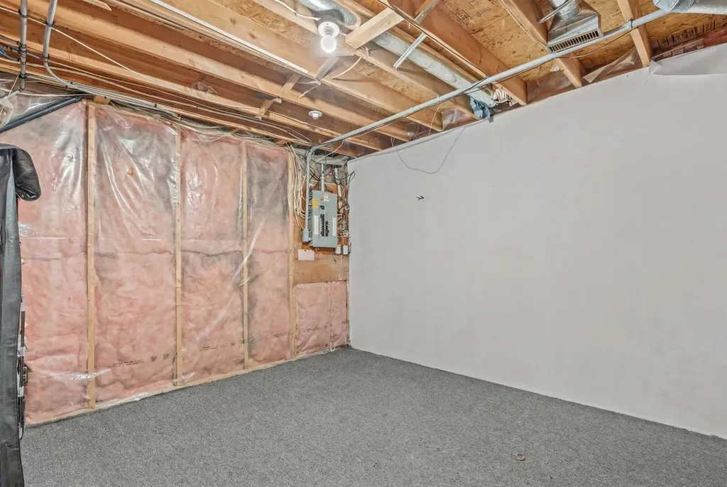 146 Erin Road SE Calgary AB T2B 3H4