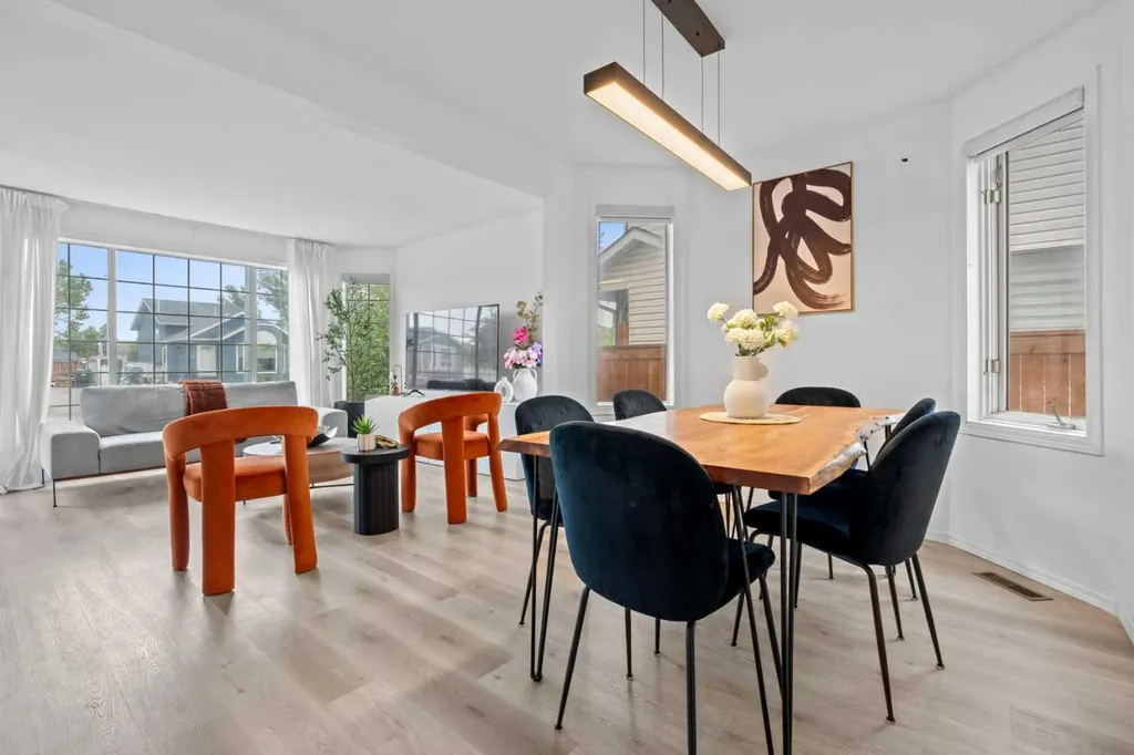 146 Erin Road SE Calgary AB T2B 3H4
