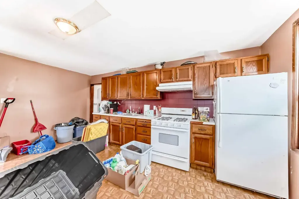 306 47th Avenue W Claresholm AB t0l0t0