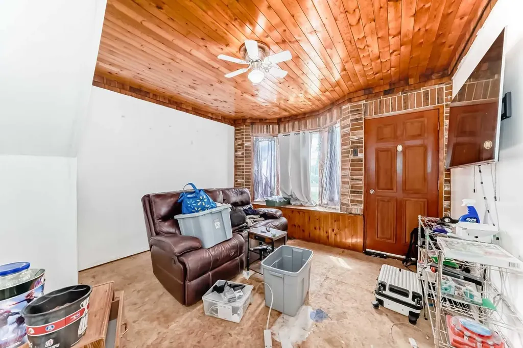 306 47th Avenue W Claresholm AB t0l0t0