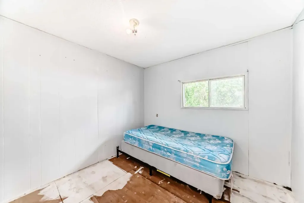 306 47th Avenue W Claresholm AB t0l0t0