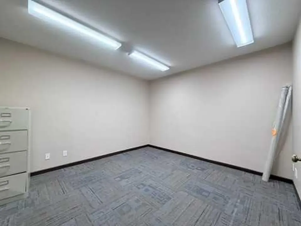 9824 97 Avenue Grande Prairie AB T8V 7K2