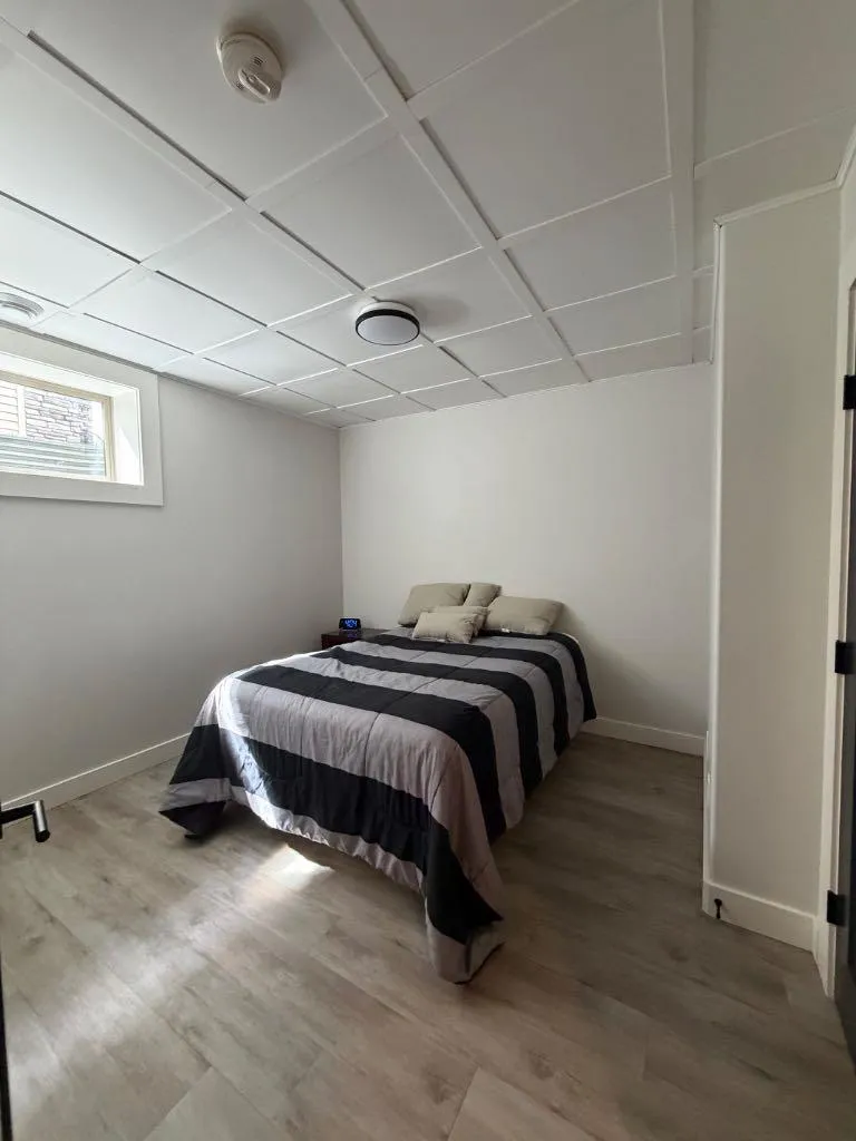 8817 60 Avenue Grande Prairie AB T8W 0J9