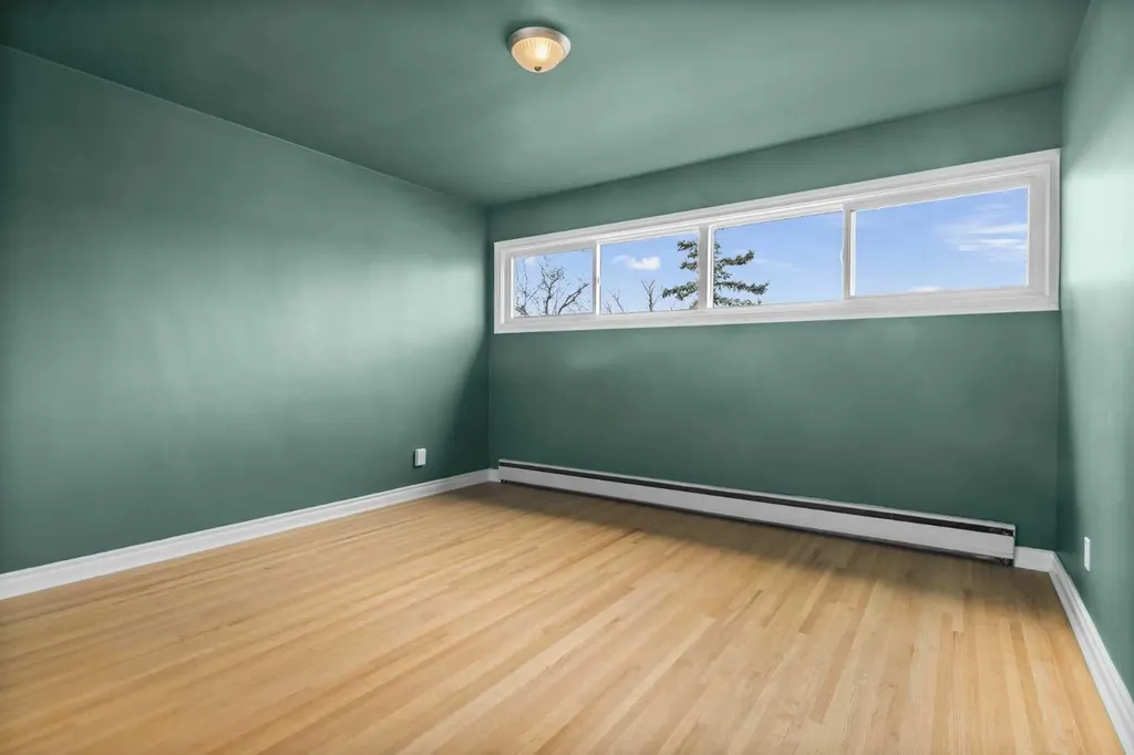 67 Hooke Road SW Calgary AB T2V3K6