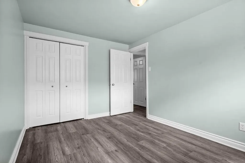 67 Hooke Road SW Calgary AB T2V3K6