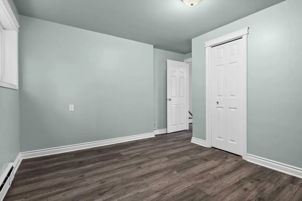 67 Hooke Road SW Calgary AB T2V3K6