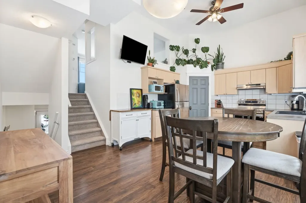 12 Crystal Shores Cove Okotoks AB T1S 2B3