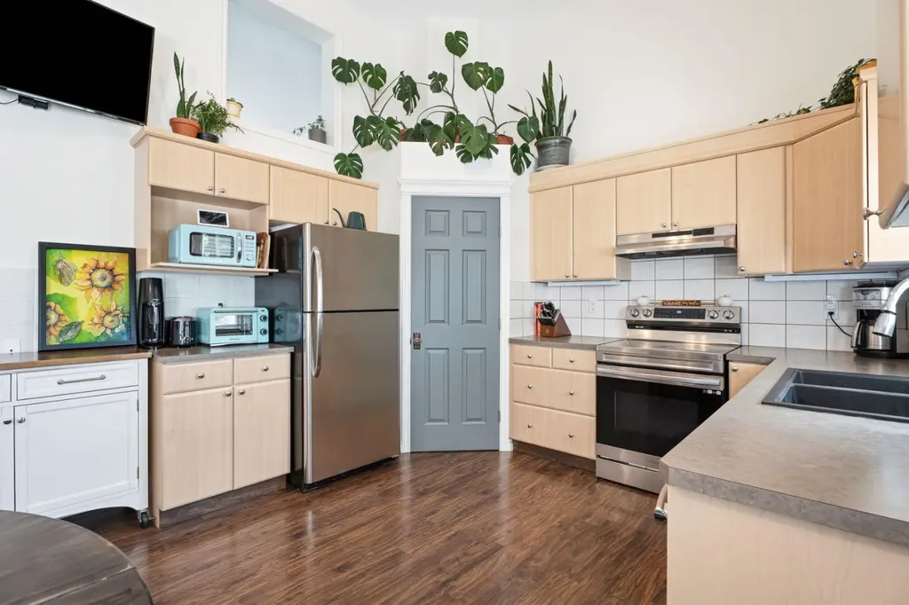 12 Crystal Shores Cove Okotoks AB T1S 2B3