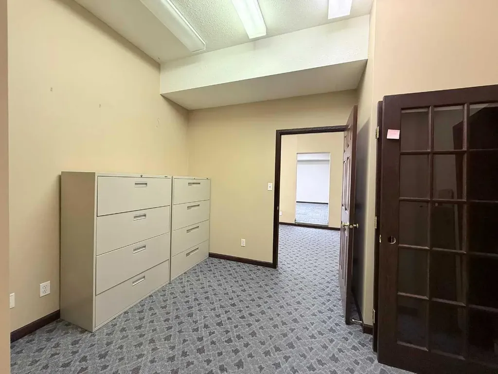 9824 97 Avenue Grande Prairie AB T8V 7K2