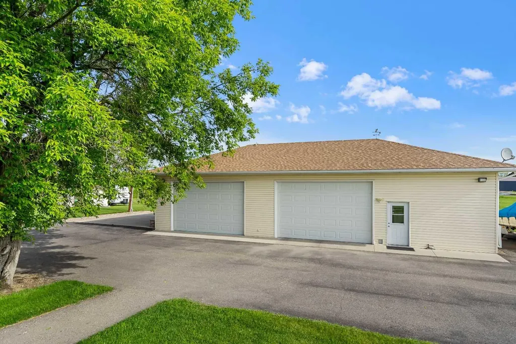 263082 Range Road 13 Rural Rocky View County AB T4B 2Z8