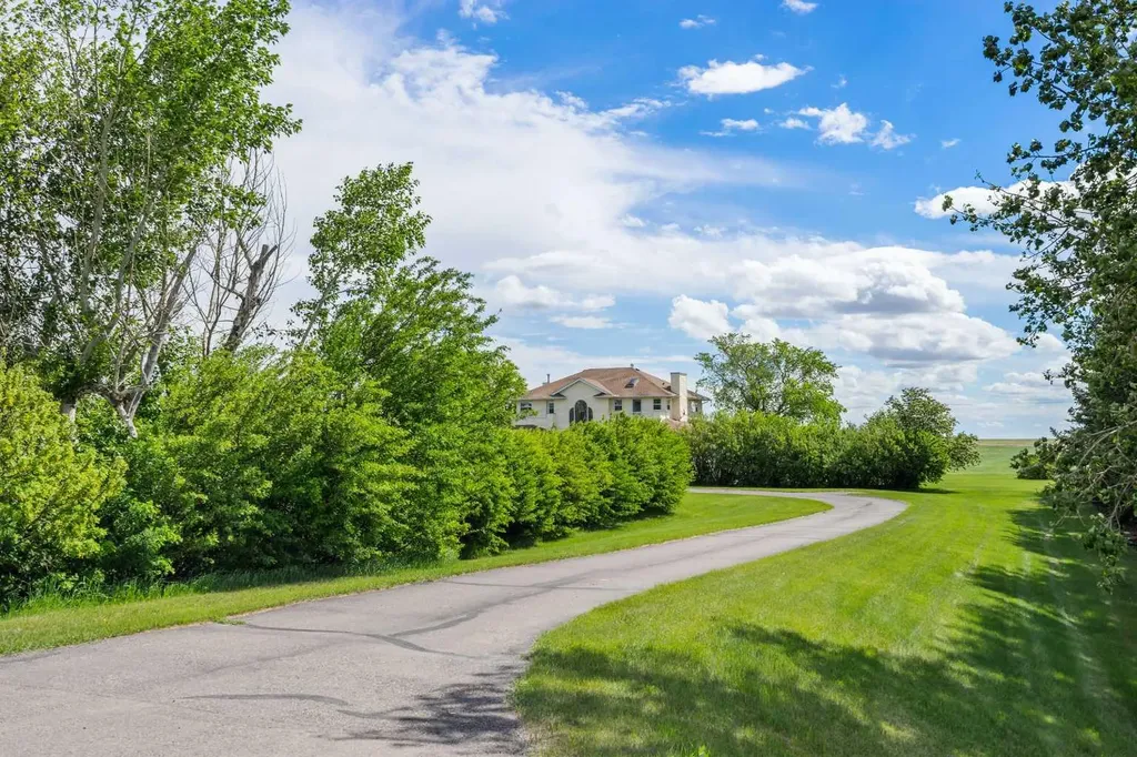 263082 Range Road 13 Rural Rocky View County AB T4B 2Z8