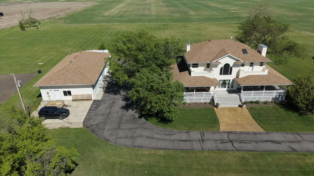 263082 Range Road 13 Rural Rocky View County AB T4B 2Z8