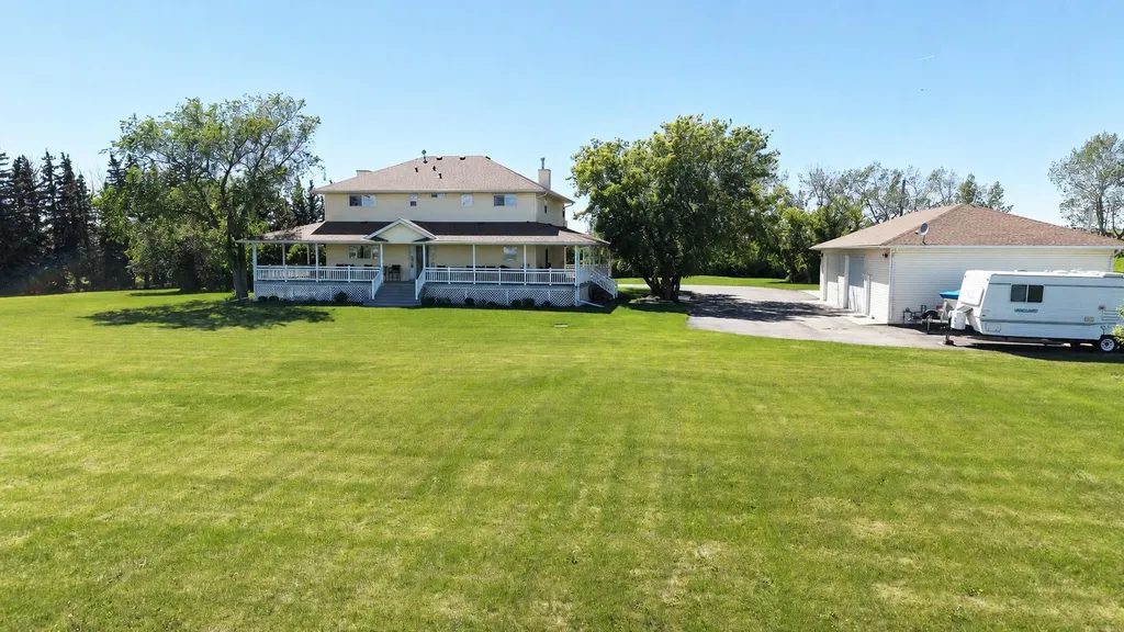 263082 Range Road 13 Rural Rocky View County AB T4B 2Z8