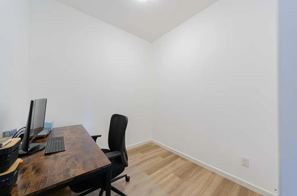 450 Kincora Glen Road NW Calgary AB T3R1S2