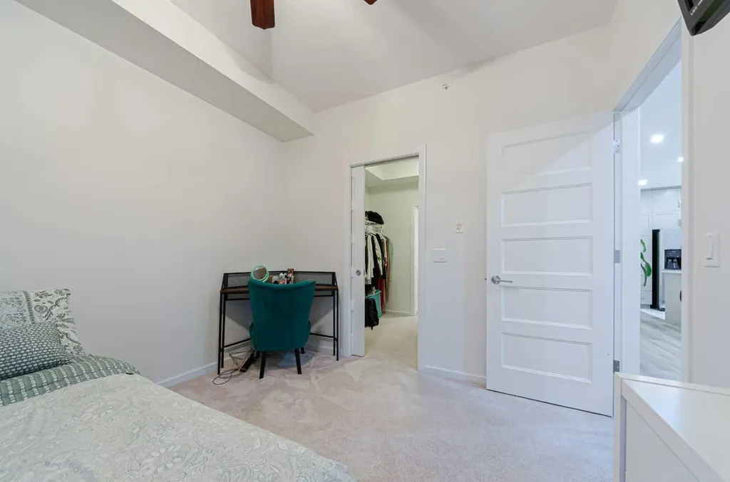 450 Kincora Glen Road NW Calgary AB T3R1S2