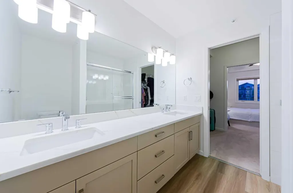 450 Kincora Glen Road NW Calgary AB T3R1S2