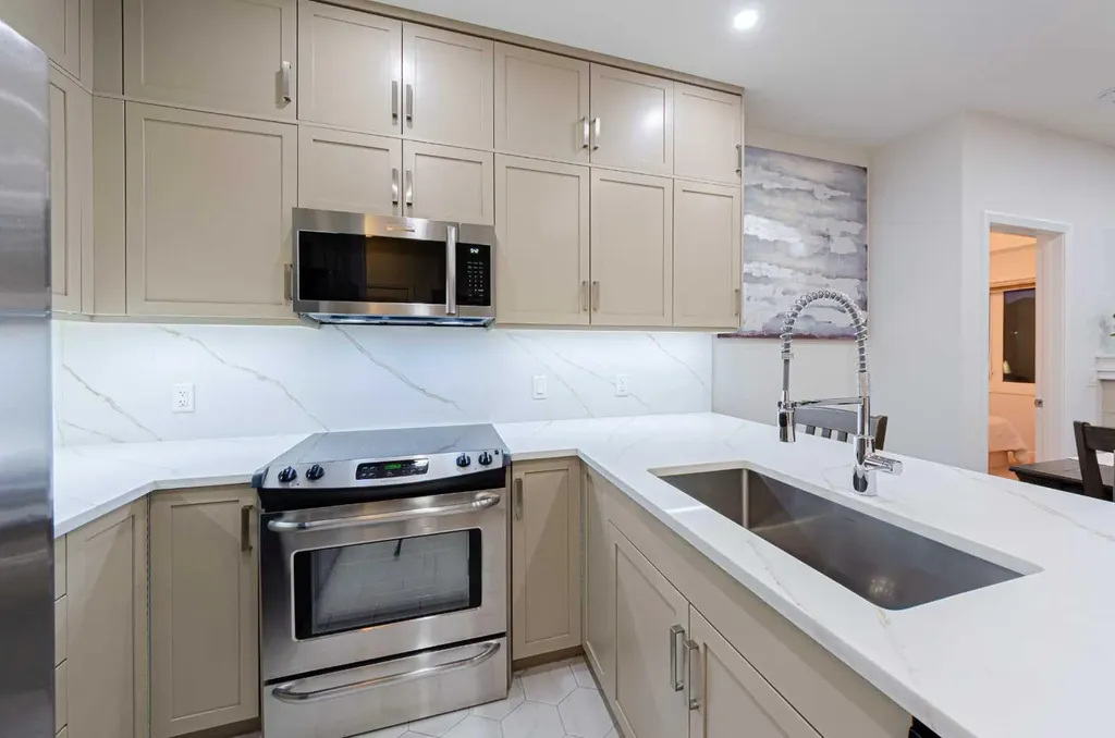 450 Kincora Glen Road NW Calgary AB T3R1S2