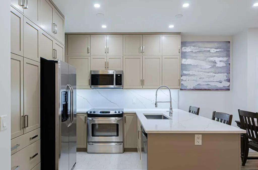 450 Kincora Glen Road NW Calgary AB T3R1S2