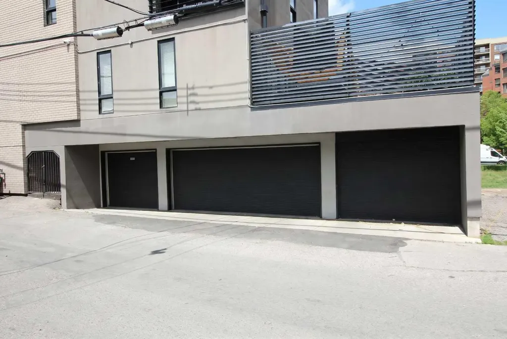 1508 6 Street SW Calgary AB T2R 0Z8