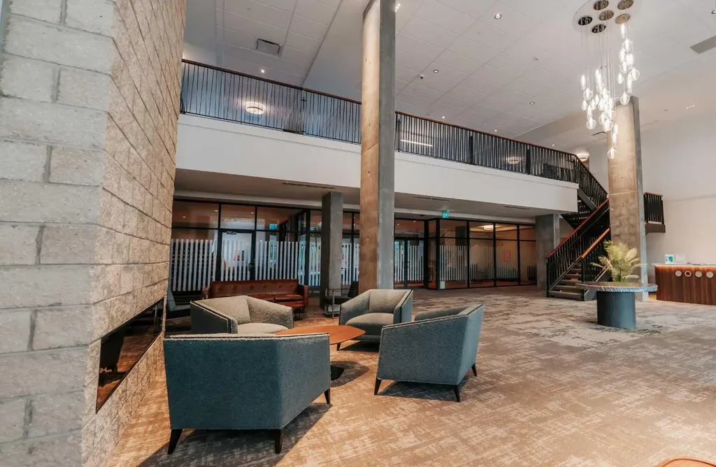 102 Scenic Drive N Lethbridge AB T1H 5L9