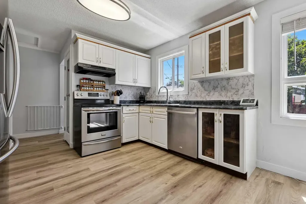 309 Olympia Drive SE Calgary AB T2C 1H6