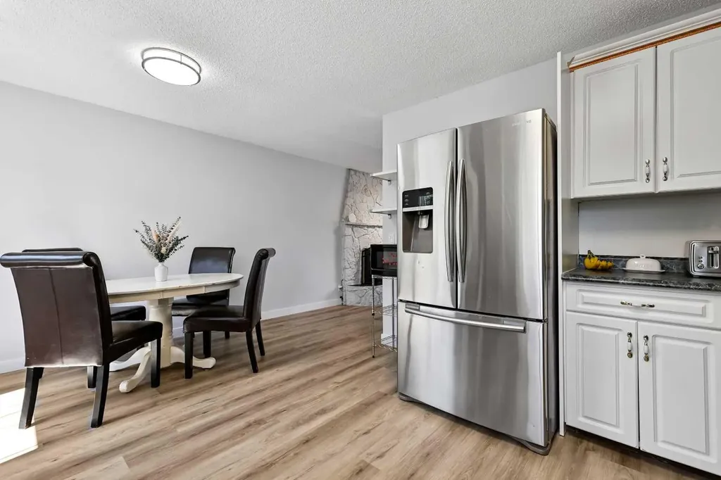 309 Olympia Drive SE Calgary AB T2C 1H6