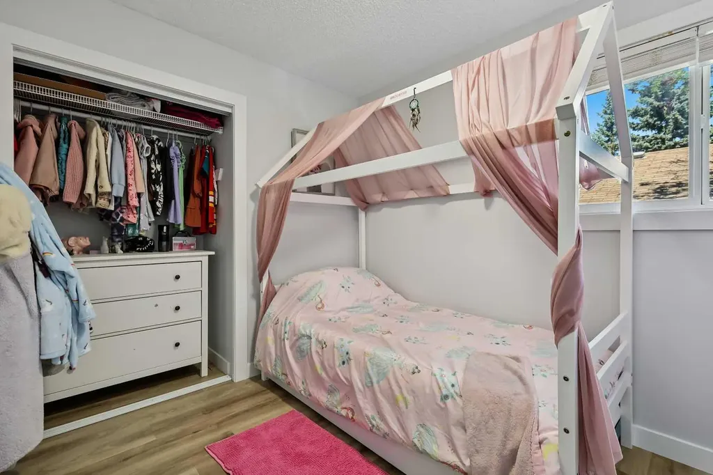 309 Olympia Drive SE Calgary AB T2C 1H6