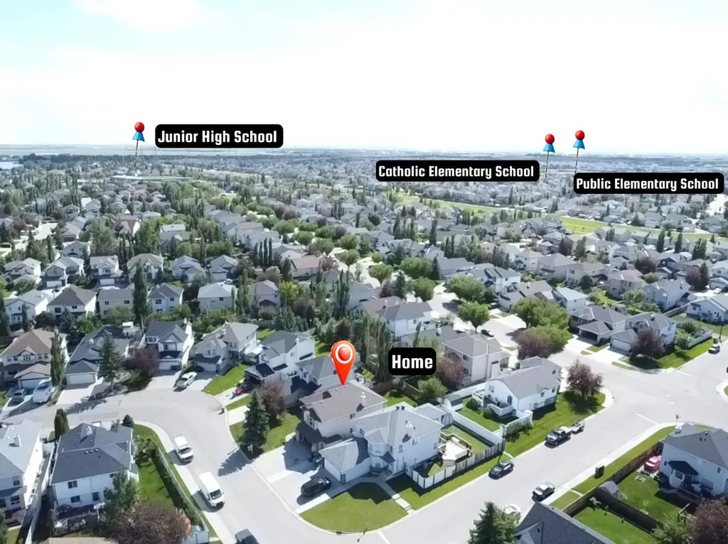 251 Lakeview Cove Chestermere AB T1X 1E7