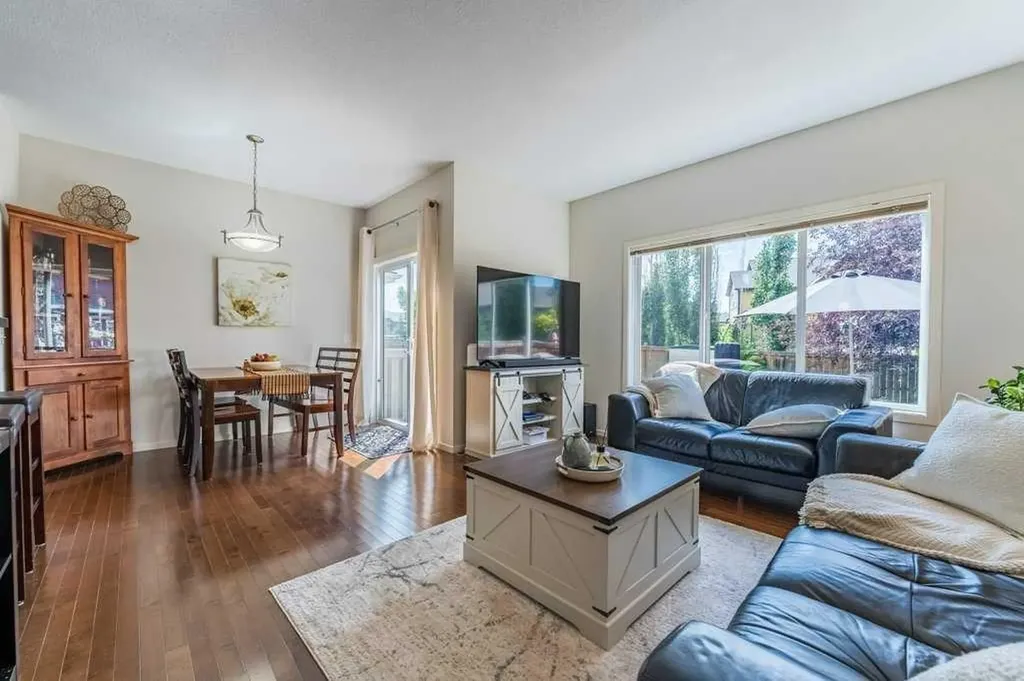 13 Mahogany Terrace SE Calgary AB T3M 0R5