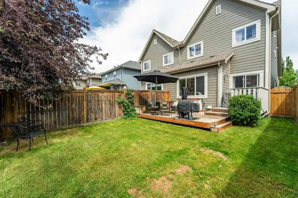 13 Mahogany Terrace SE Calgary AB T3M 0R5