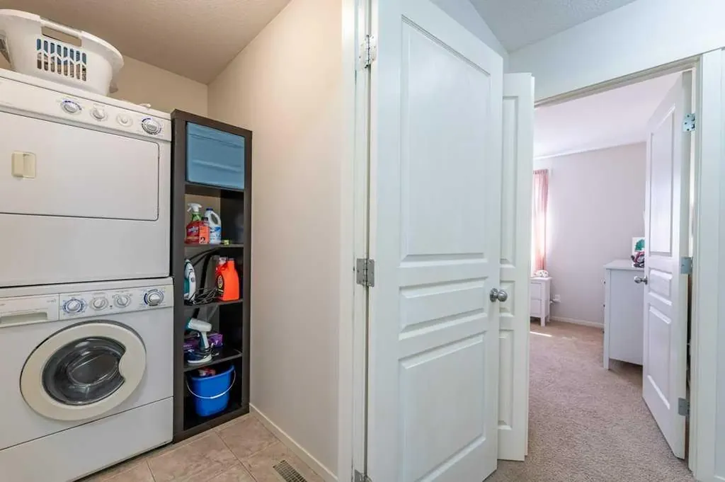 13 Mahogany Terrace SE Calgary AB T3M 0R5