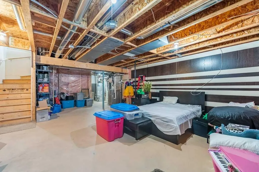 13 Mahogany Terrace SE Calgary AB T3M 0R5
