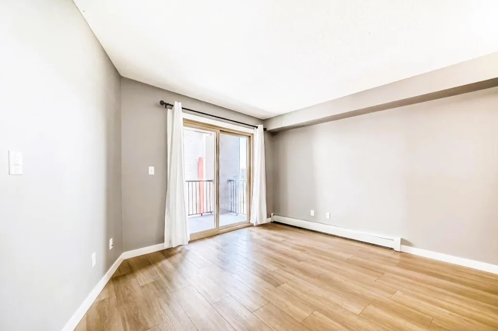 403 Mackenzie Way SW Airdrie AB T4B 3V7