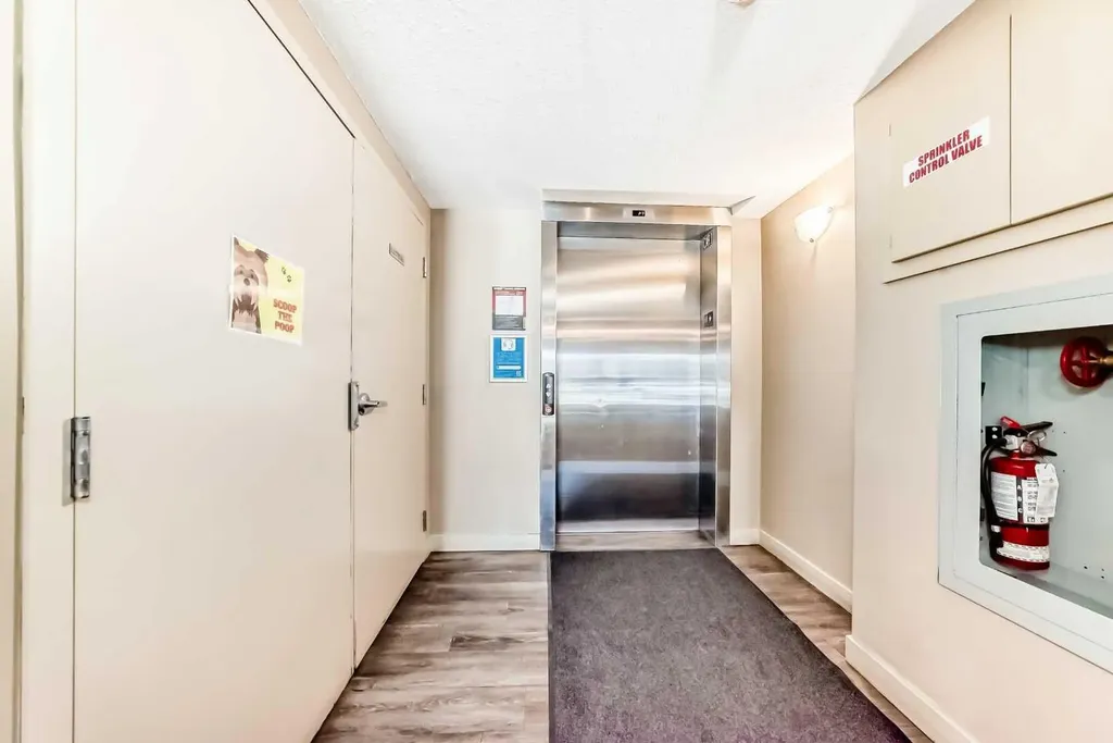 403 Mackenzie Way SW Airdrie AB T4B 3V7