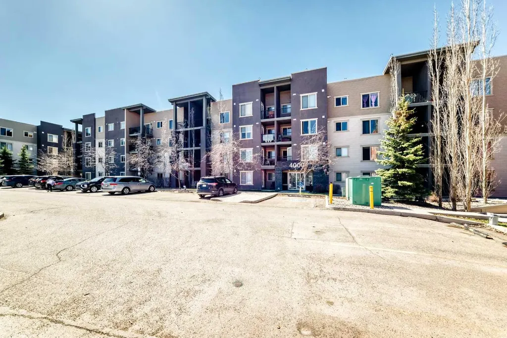 403 Mackenzie Way SW Airdrie AB T4B 3V7