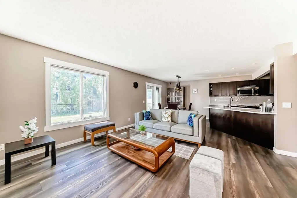 442 Citadel Drive NW Calgary AB T3G 4Z1
