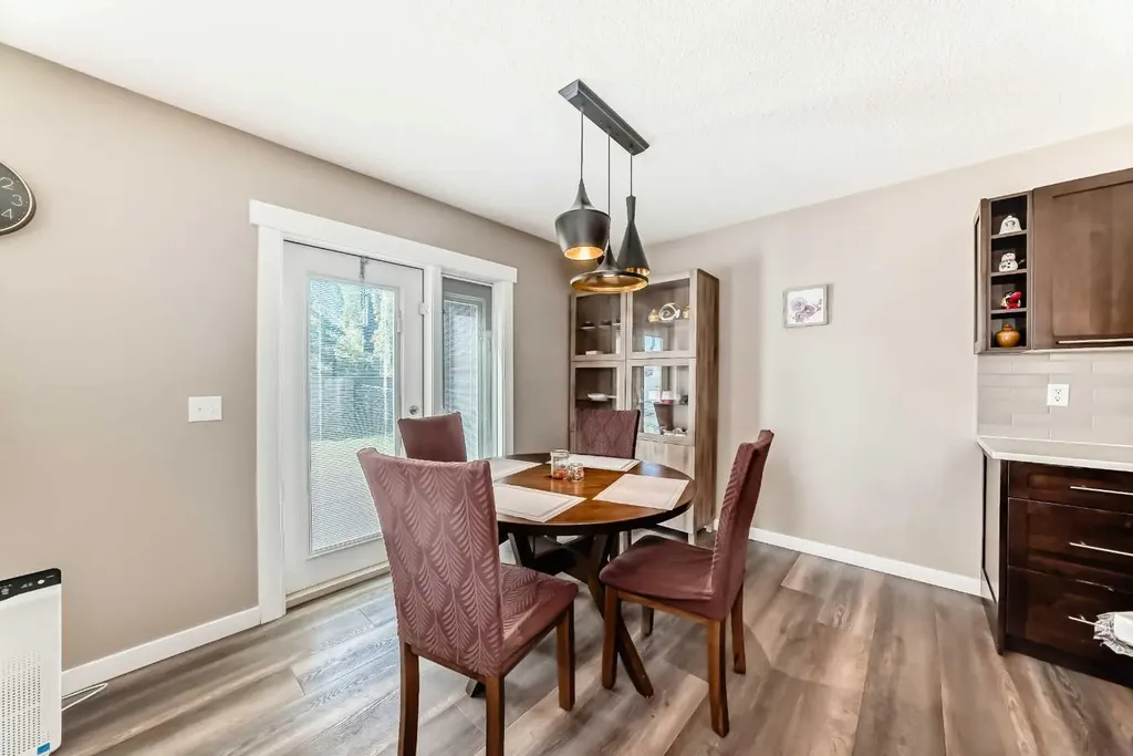 442 Citadel Drive NW Calgary AB T3G 4Z1