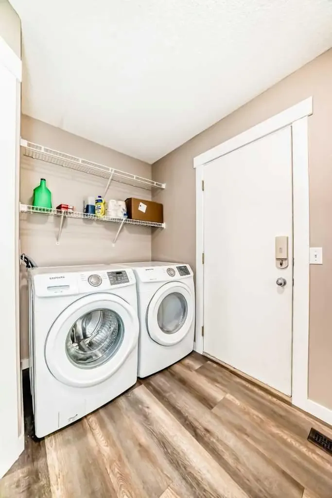 442 Citadel Drive NW Calgary AB T3G 4Z1