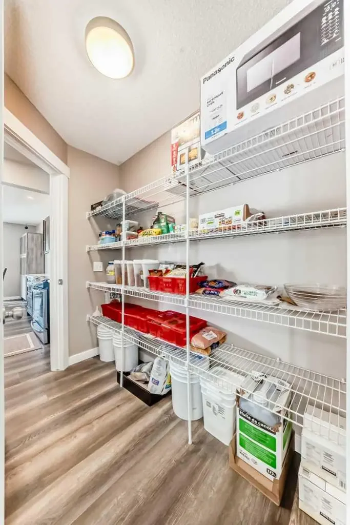 442 Citadel Drive NW Calgary AB T3G 4Z1