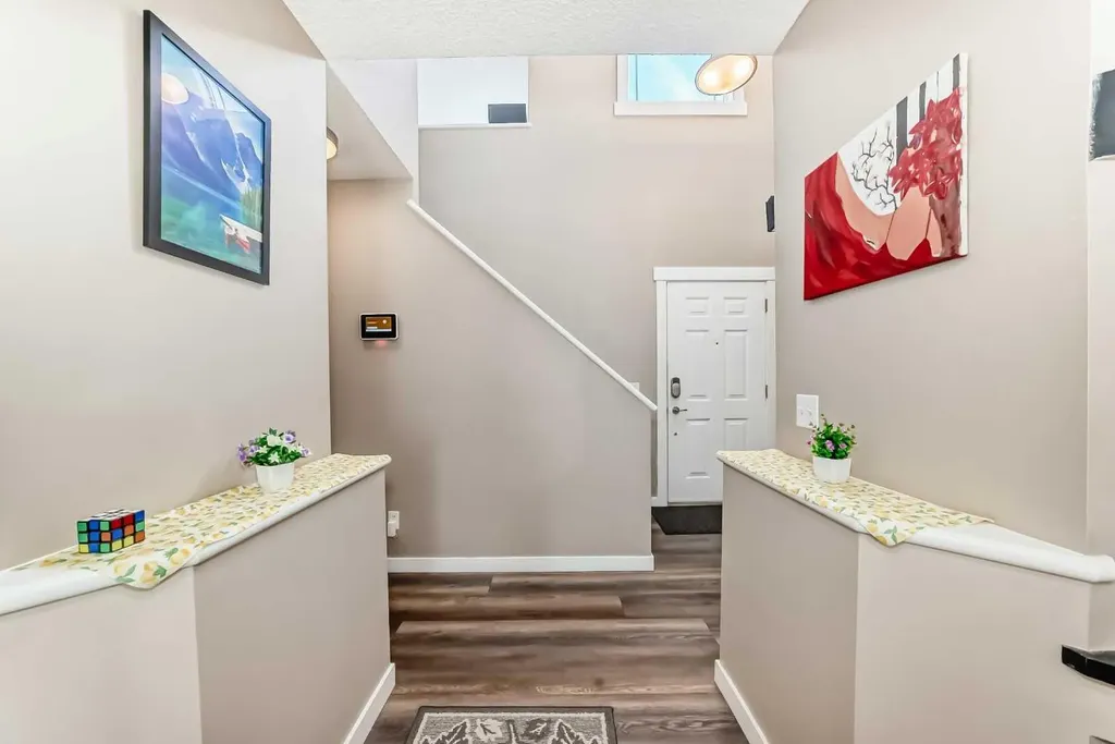 442 Citadel Drive NW Calgary AB T3G 4Z1
