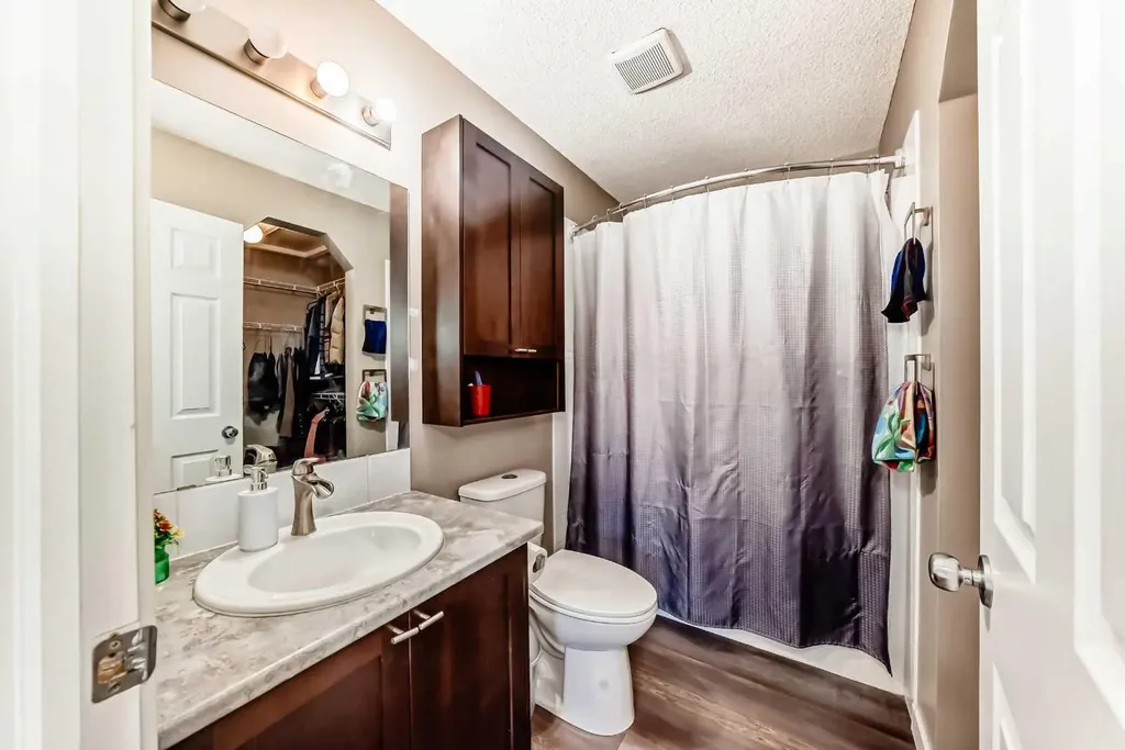 442 Citadel Drive NW Calgary AB T3G 4Z1