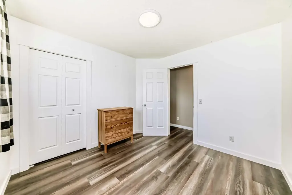 442 Citadel Drive NW Calgary AB T3G 4Z1