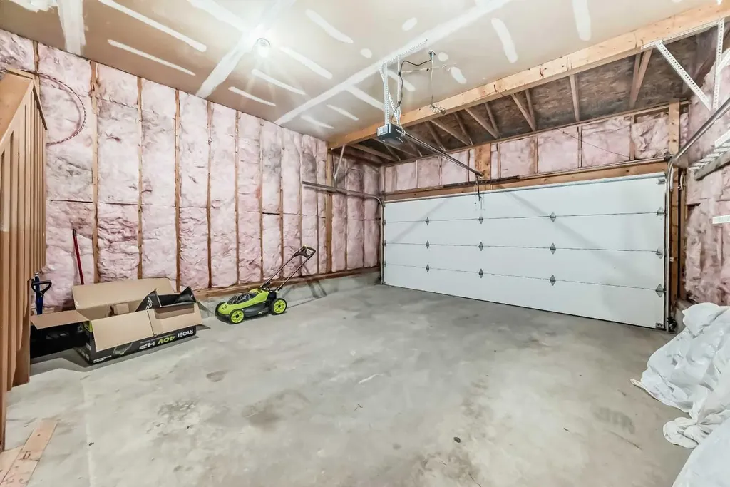 442 Citadel Drive NW Calgary AB T3G 4Z1