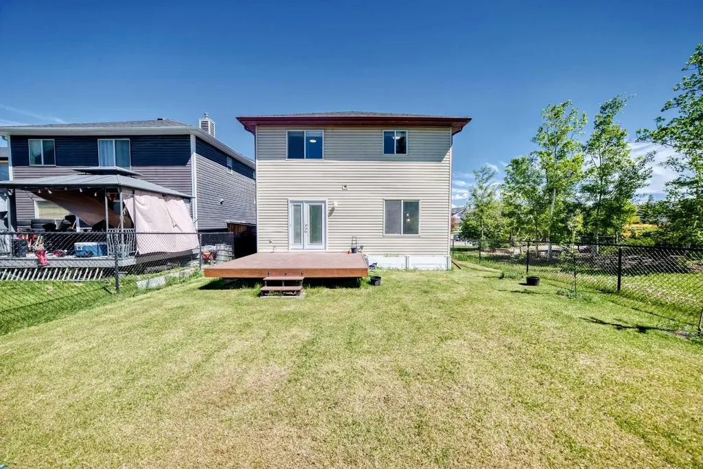 442 Citadel Drive NW Calgary AB T3G 4Z1