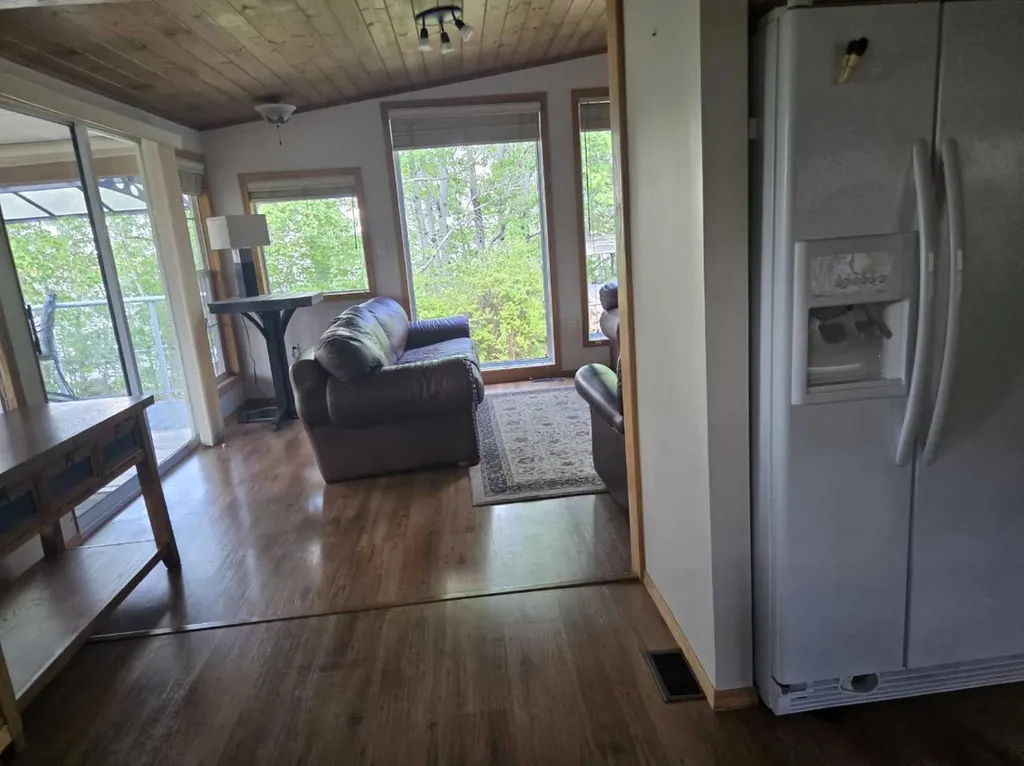 Carefree Resort Rural Red Deer County AB T4G 0K6