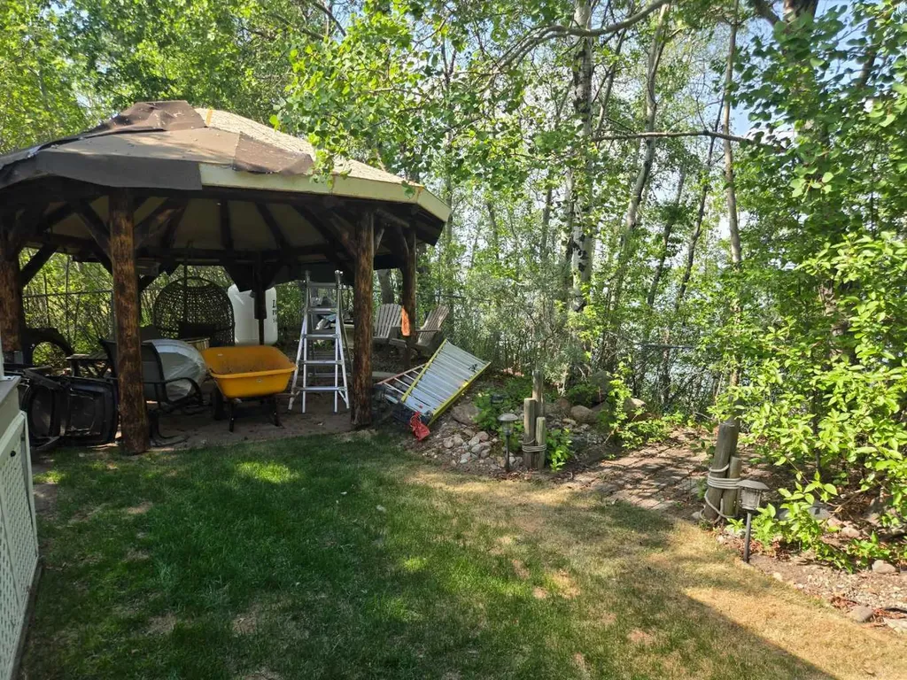 Carefree Resort Rural Red Deer County AB T4G 0K6